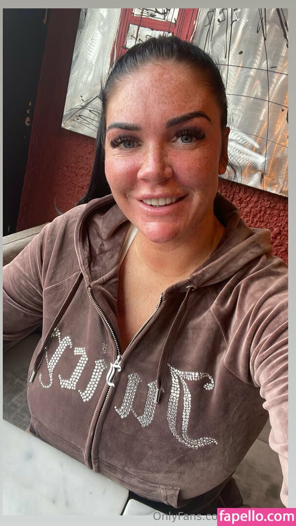 Emma Leigh Nude OnlyFans Leaks 8 Photos