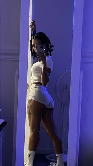 Empress Mirai Nude  Leaks 4 Photos