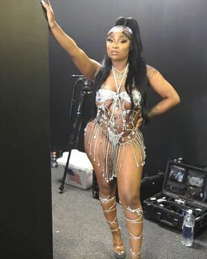 Erica Banks Nude OnlyFans Leaks 5 Photos