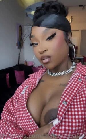 Erica Banks Nude OnlyFans Leaks 5 Photos