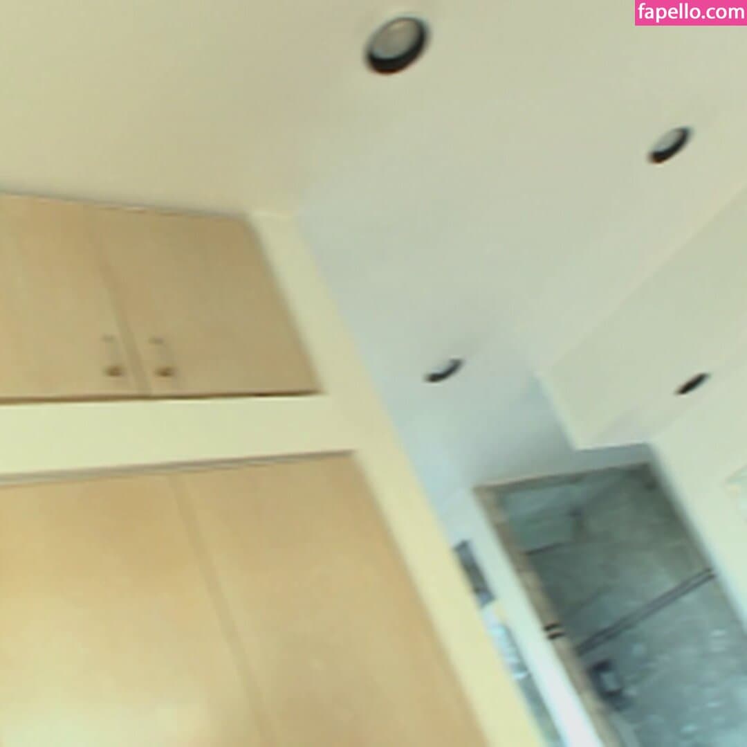 Evil Angel Nude  Leaks 8 Photos