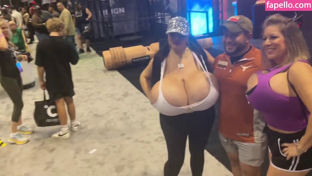 Foxy Menagerie Verre Nude  Leaks 6 Photos