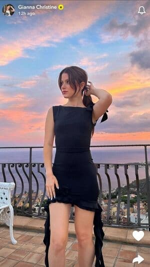 Click to view full size Gianna Christine Nude Leaks 3 Photos