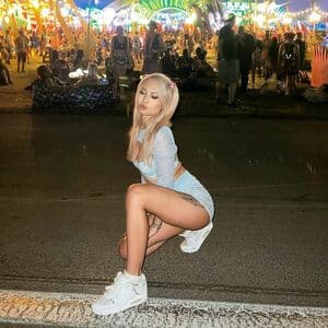 Gina Nguyen Nude  Leaks 11 Photos