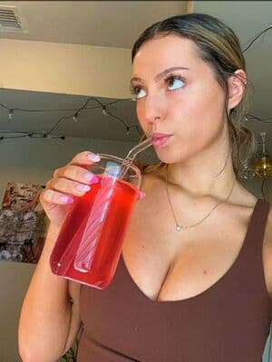 Hannah Montoya Nude  Leaks 12 Photos