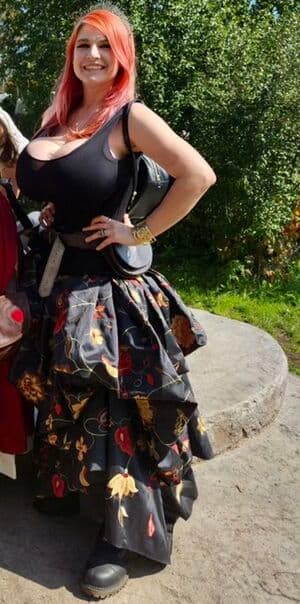 Heidi Corinne Nude  Leaks 5 Photos