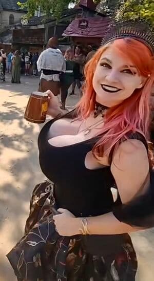 Heidi Corinne Nude  Leaks 5 Photos