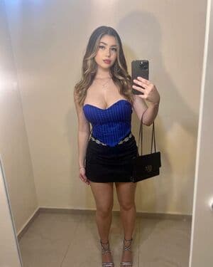 Isabella Nude  Leaks 8 Photos