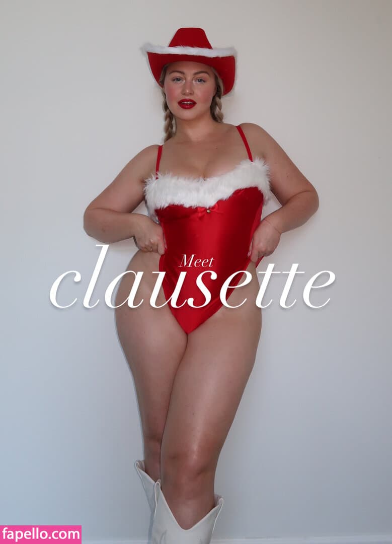 Click to view full size Iskra Lawrence Nude Leaks 5 Photos