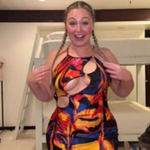 Click to view full size Iskra Lawrence Nude Leaks 15 Photos