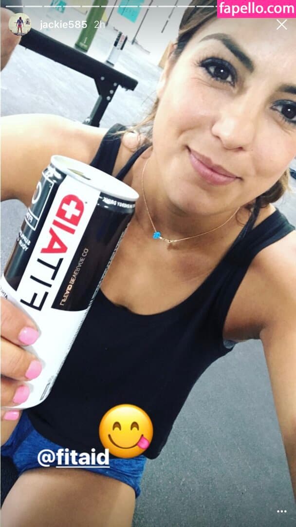 Jackie Perez Nude  Leaks 9 Photos