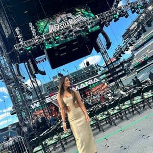 Jackie Redmond Nude  Leaks 5 Photos