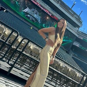 Jackie Redmond Nude  Leaks 7 Photos