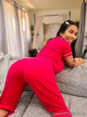 Jada Kai Nude OnlyFans Leaks 3 Photos