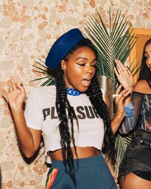 Janelle “Jane” Monáe Nude  Leaks 2 Photos