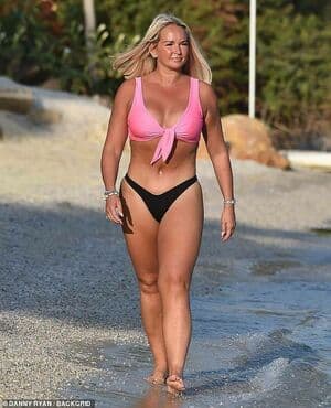 Jennifer Ellison Nude  Leaks 3 Photos