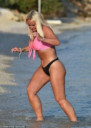Jennifer Ellison Nude  Leaks 2 Photos