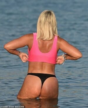 Jennifer Ellison Nude  Leaks 2 Photos