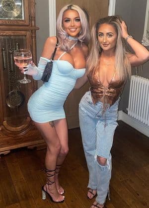 Jessica Brassington Nude  Leaks 5 Photos