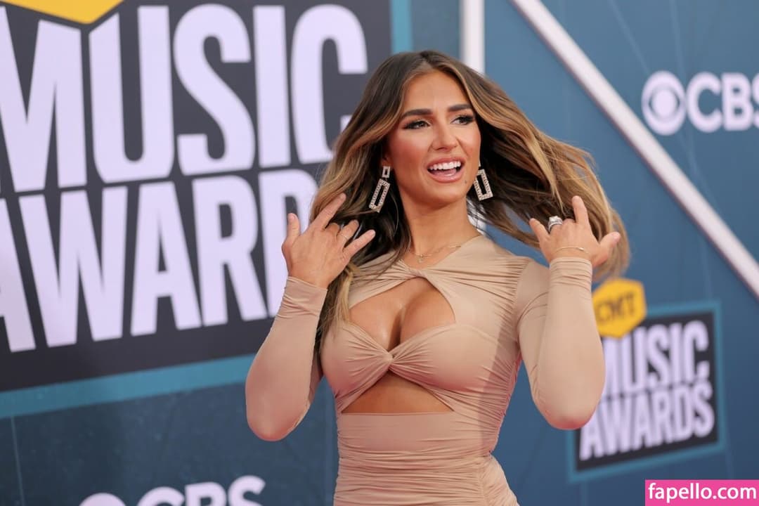 Jessie James Decker Nude  Leaks 4 Photos