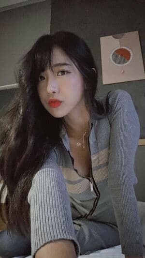 jinnytty Nude  Leaks 4 Photos