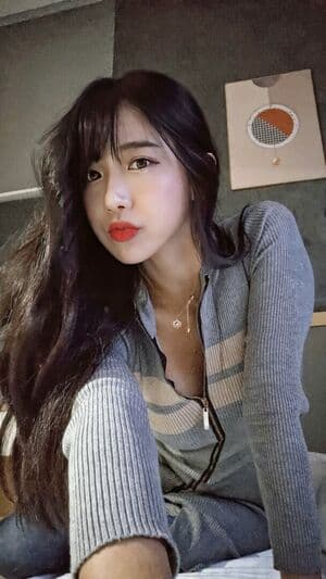 jinnytty Nude  Leaks 4 Photos