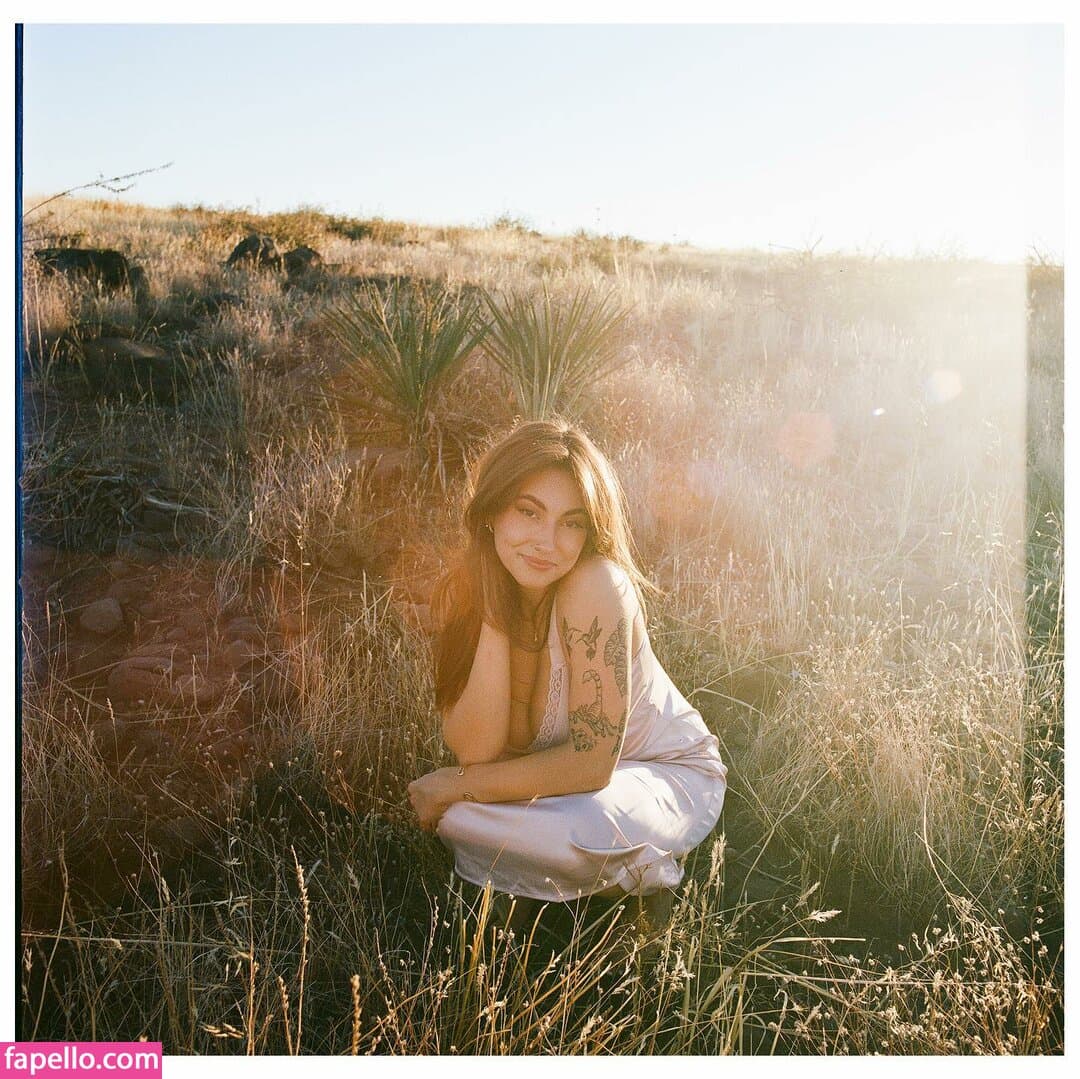 Jordan McDonald Nude  Leaks 8 Photos