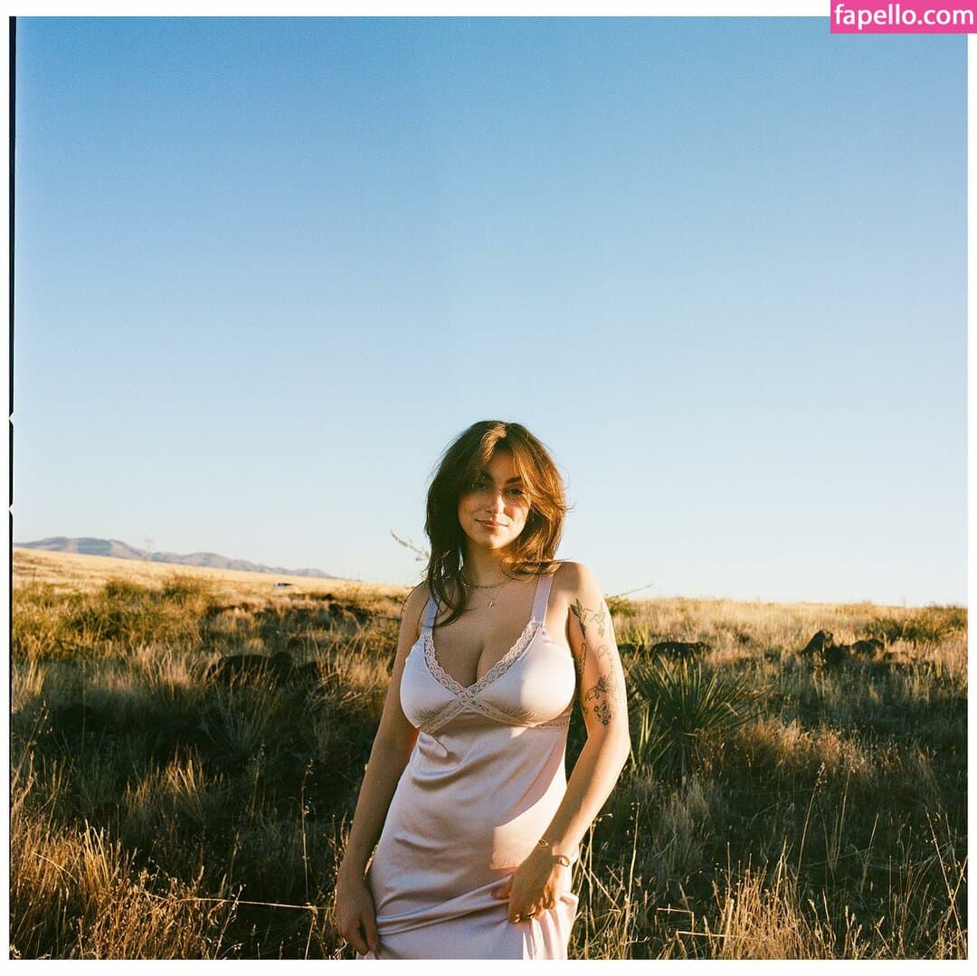 Jordan McDonald Nude  Leaks 8 Photos