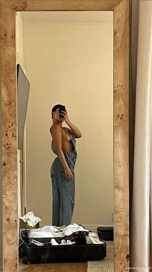 Julia Kelly Nude  Leaks 7 Photos