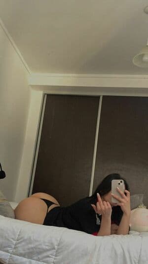 Juliana Rios Nude  Leaks 3 Photos