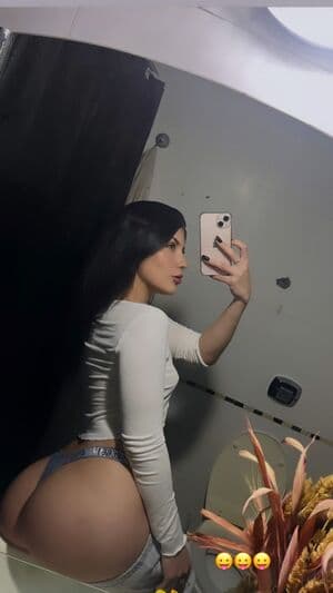 Juliana Rios Nude  Leaks 3 Photos