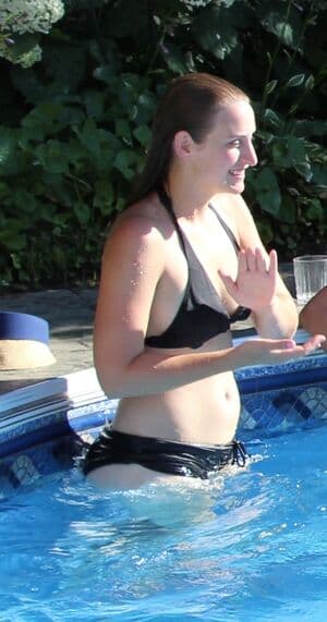 Kat Jovey Nude  Leaks 5 Photos