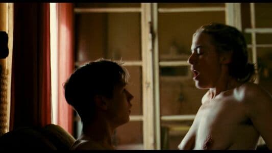 Kate Winslet Nude  Leaks 8 Photos
