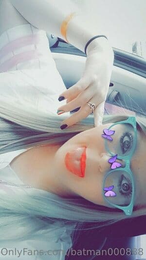 Katherine Means Nude  Leaks 2 Photos