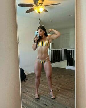 Katie Jones Nude  Leaks 17 Photos