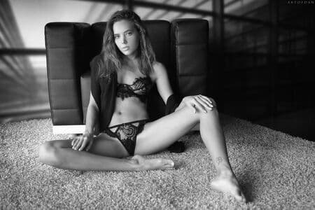 Katya Clover Nude  Leaks 8 Photos