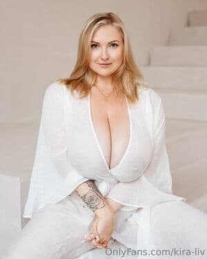 Kira Liv Nude  Leaks 23 Photos