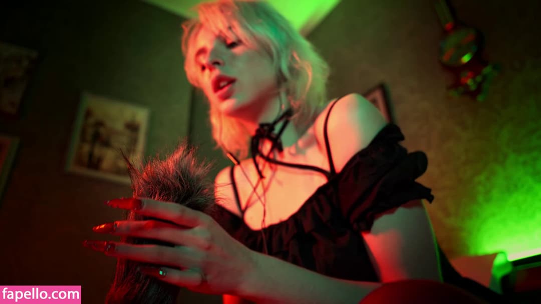 Kitty Cat Helza Nude  Leaks 8 Photos