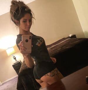 Kristen Strout Nude  Leaks 6 Photos