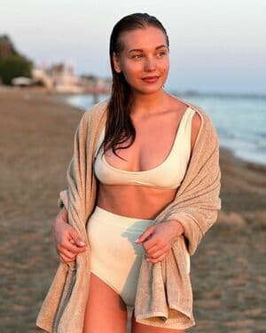 Kristina Asmus Nude  Leaks 19 Photos