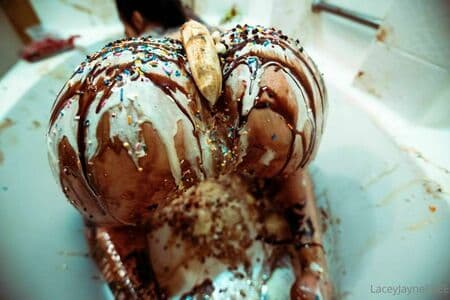 Lacey Jayne Nude  Leaks 7 Photos