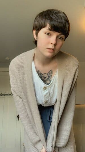 Lain Arbor Nude  Leaks 3 Photos