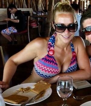 Laura Hamilton Nude  Leaks 14 Photos