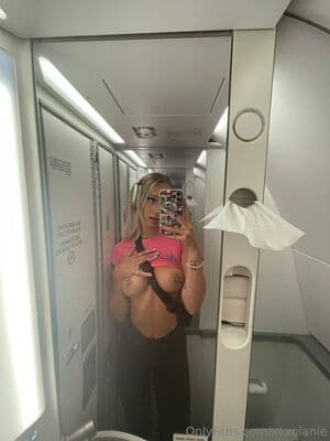 Lexie Wilcox & Lanie Wilcox Nude  Leaks 20 Photos