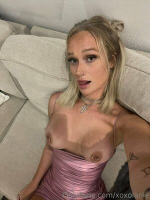 Lexie Wilcox & Lanie Wilcox Nude  Leaks 8 Photos