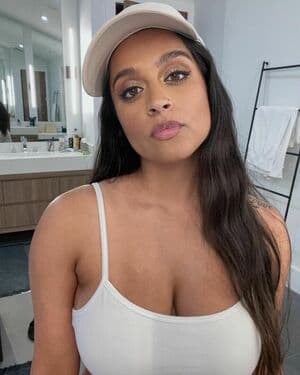 Lilly Singh Nude  Leaks 4 Photos