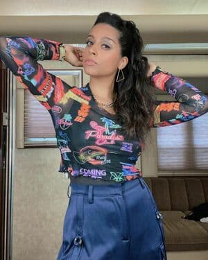 Lilly Singh Nude  Leaks 4 Photos