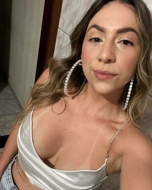 Liz De Sá Nude  Leaks 8 Photos