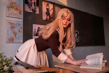 Liz Joestar Nude  Leaks 7 Photos