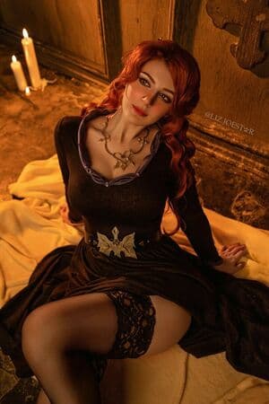 Liz Joestar Nude  Leaks 7 Photos